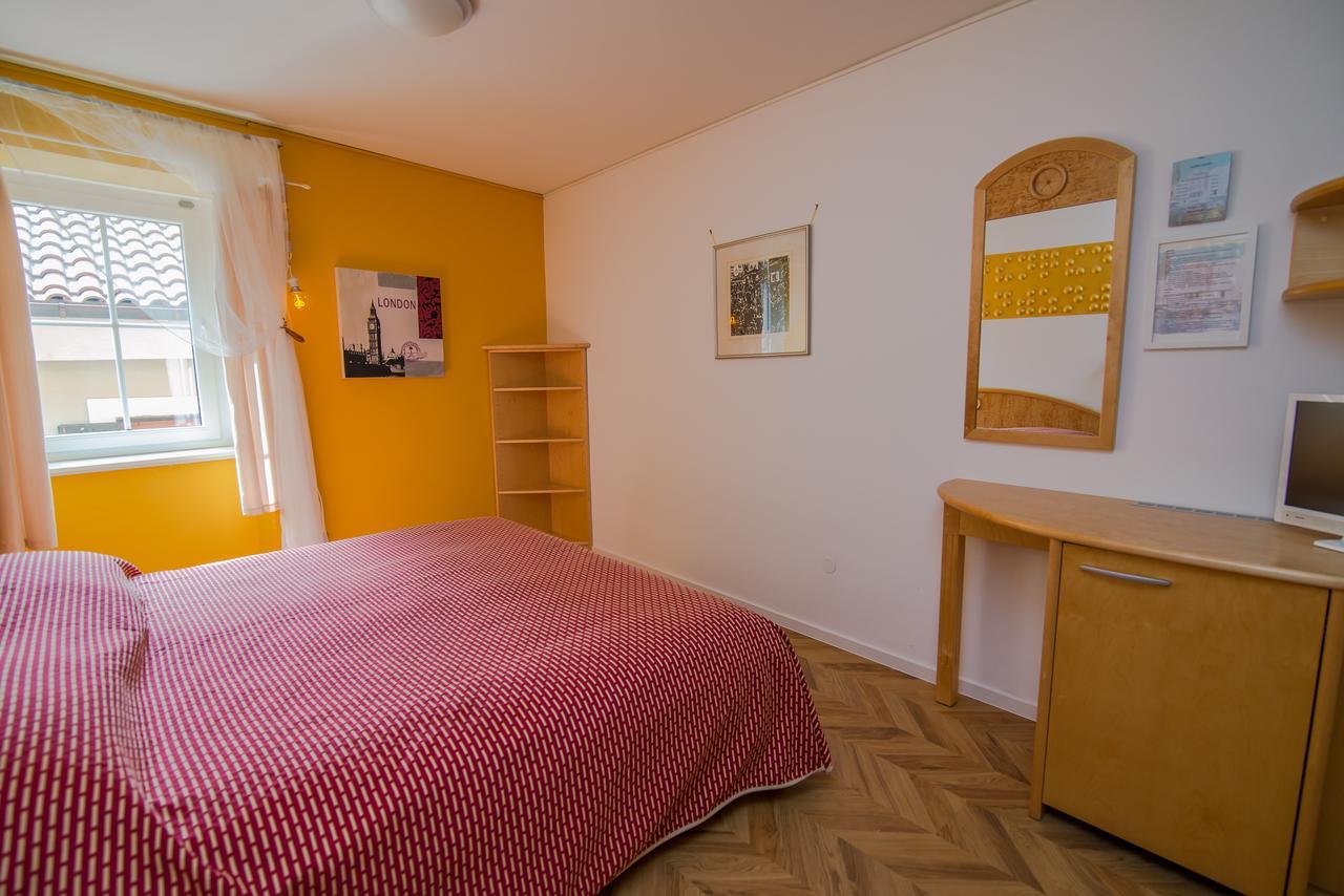 Bed&Breakfast Saturn Вели-Лошинь Экстерьер фото